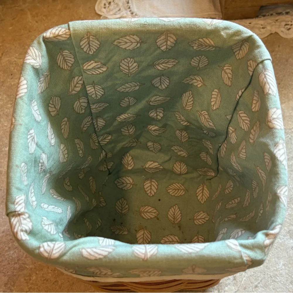 Longaberger Signed 1999 Market Basket w/ Green Leaf Fabric Liner Handmade USA